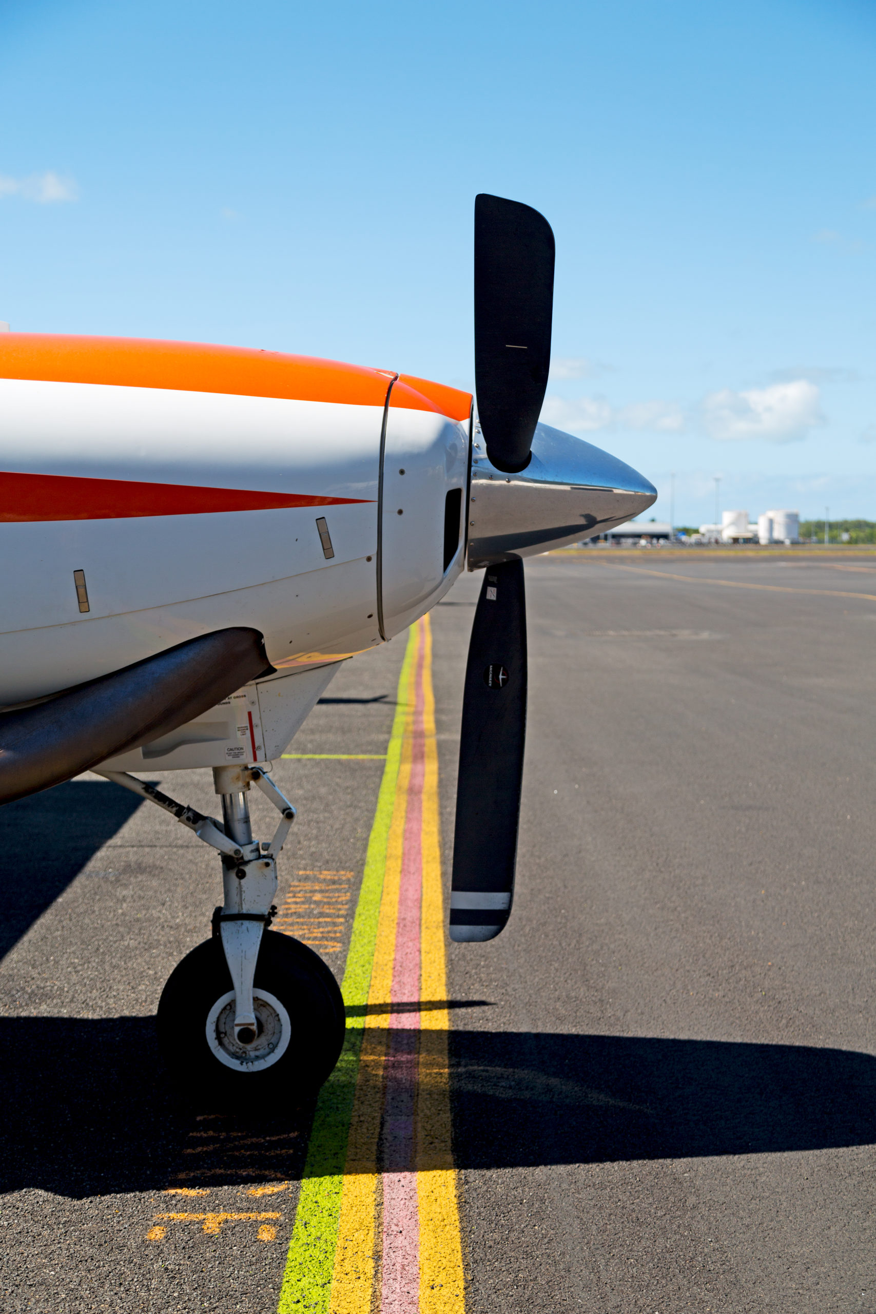 parking in the airport little popular plane